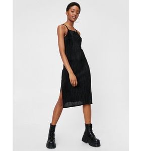 NWT Nasty Gal Plisse Midi Dress size 6